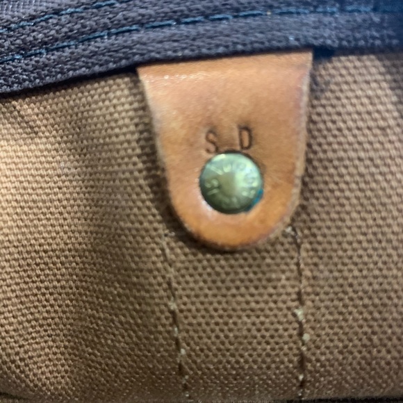 LV KEEPALL BANDOULIERE - Picture 6 of 8